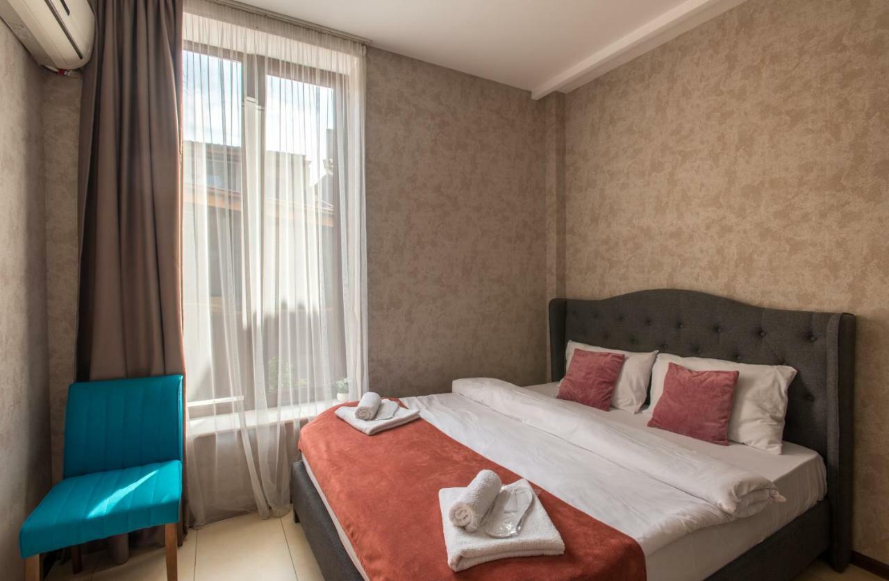 Accent Hotel Tbilisi Ngoại thất bức ảnh