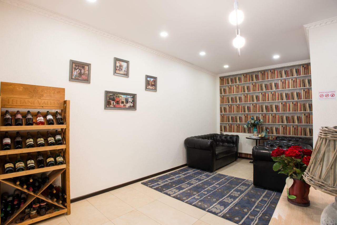Accent Hotel Tbilisi Ngoại thất bức ảnh