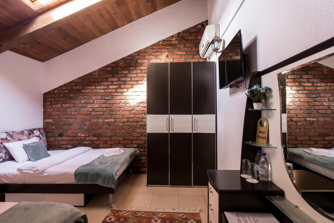 Accent Hotel Tbilisi Ngoại thất bức ảnh