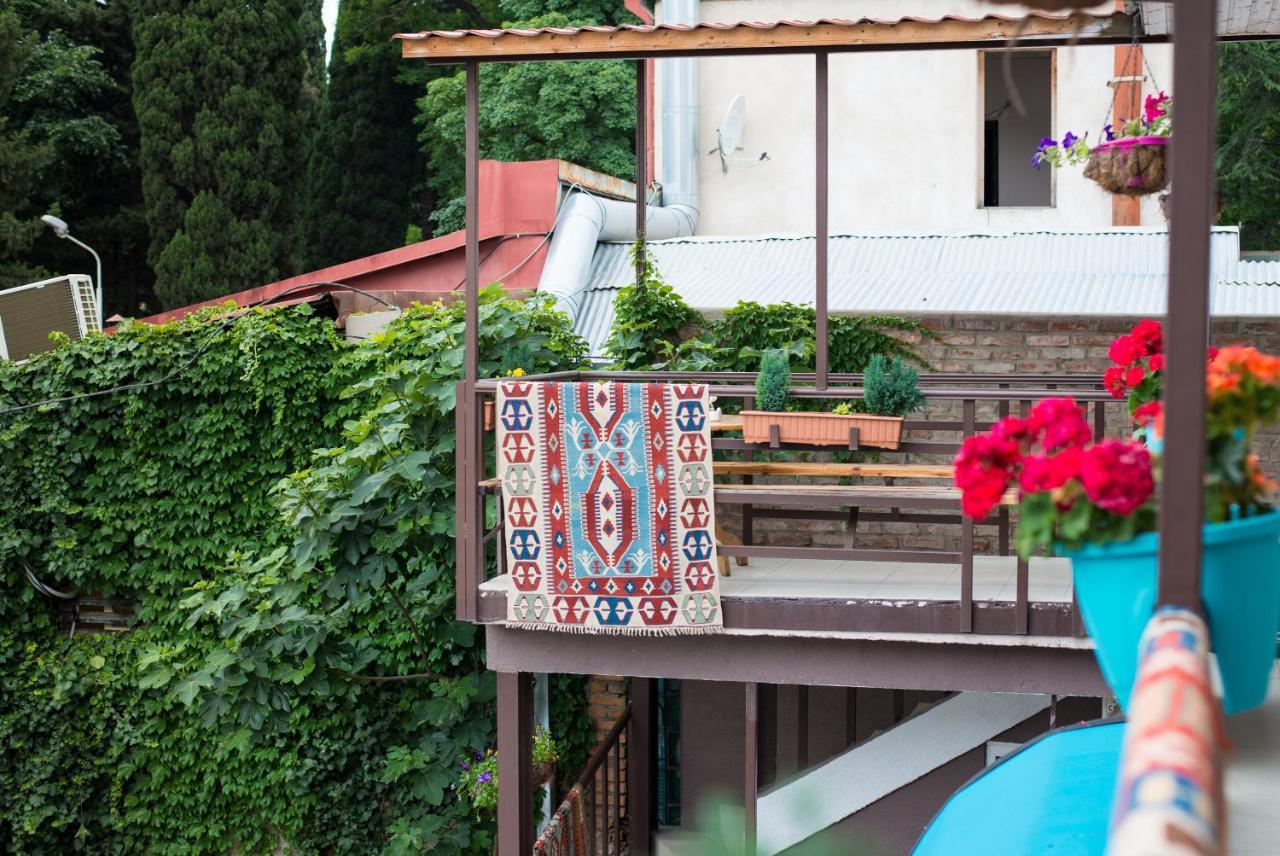 Accent Hotel Tbilisi Ngoại thất bức ảnh