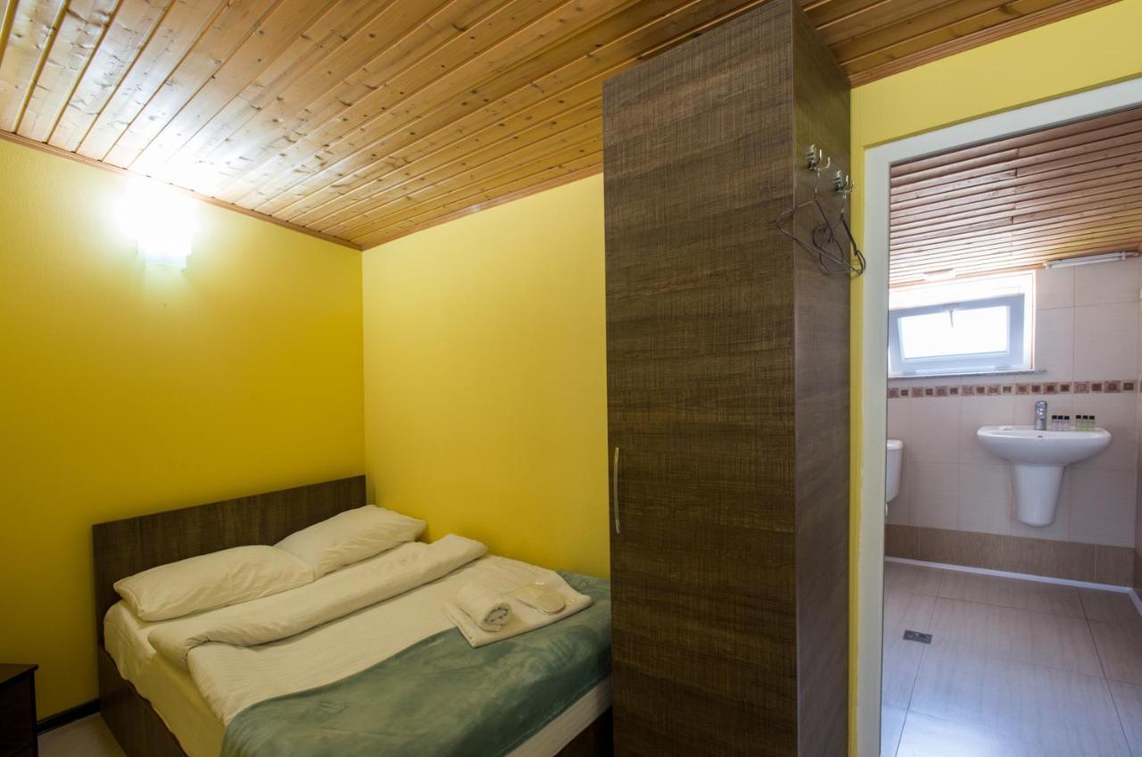 Accent Hotel Tbilisi Ngoại thất bức ảnh
